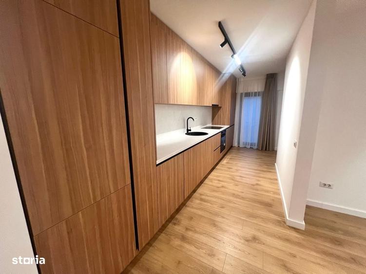 Apartament cu 3 camere în Victoriei