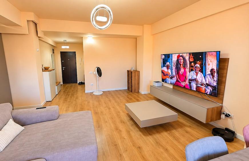 Apartament cu 3 camere decomandat, mobilat în Sisești