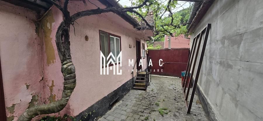 Casă individuală cu 3 camere cu Canalizare în Rășinari