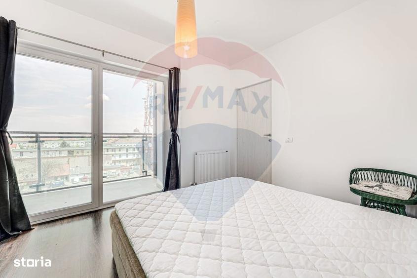 Apartament cu 3 camere, mobilat în Central