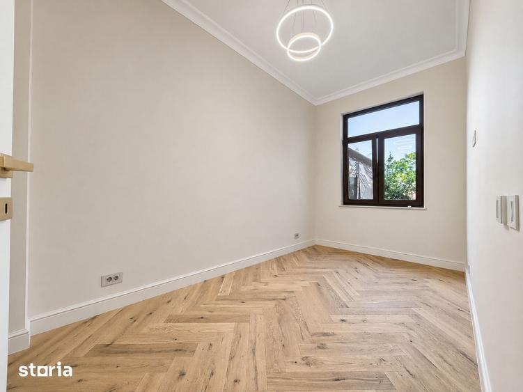 Apartament cu 4 camere în Eminescu