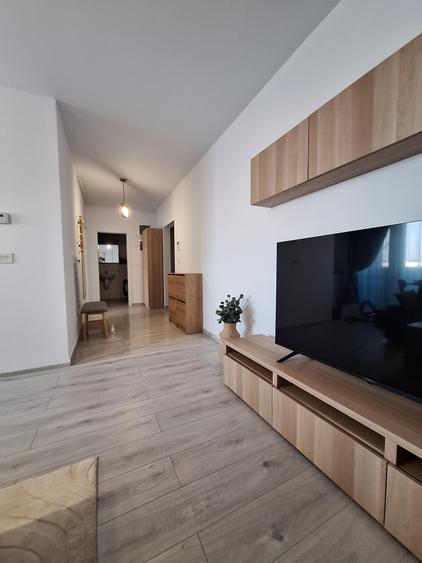 Apartament cu 2 camere decomandat, mobilat în Aradului