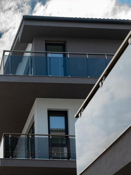 Apartament cu 2 camere decomandat în Giroc