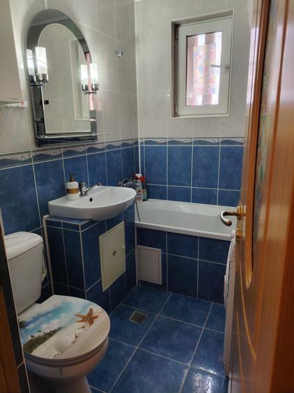 Apartament cu 3 camere decomandat în Bălcescu