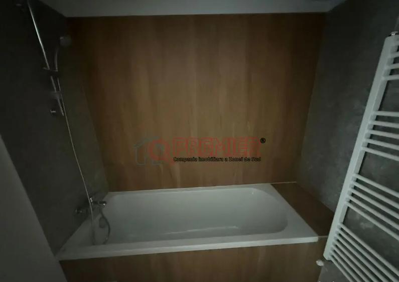Apartament cu 3 camere decomandat în Cotroceni