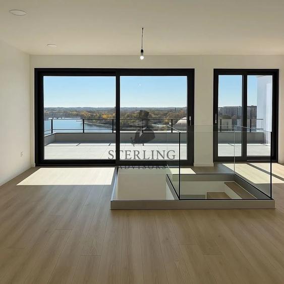 Penthouse cu 5 camere decomandat în Lacul Tei