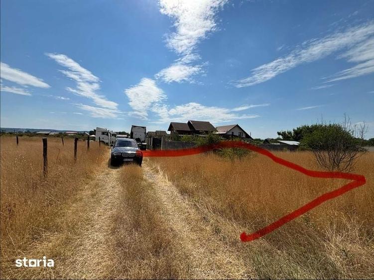 Teren de 500 mp, în Ostrovu Corbului