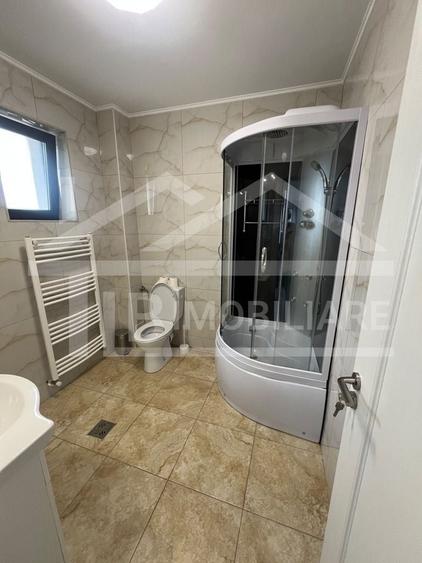 Casă individuală cu 4 camere cu Canalizare în Sâncraiu de Mureș