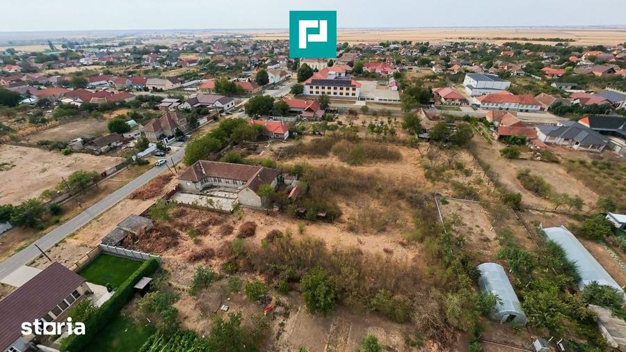 Teren de 1440 mp, în Central