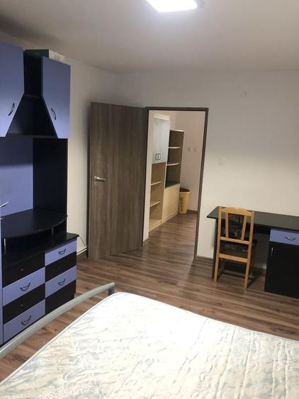 Apartament cu 2 camere semidecomandat în Ultracentral