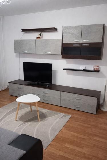 Apartament cu 3 camere decomandat în City Park Mall