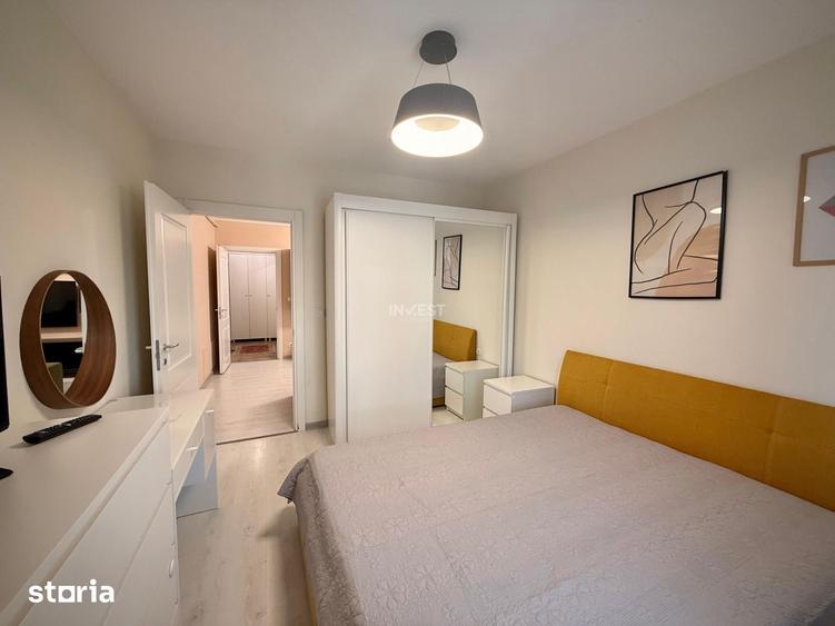 Apartament cu 3 camere în Podu Roș