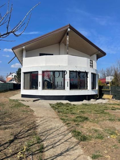 Casă individuală cu 6 camere cu Canalizare în Valea Ursului