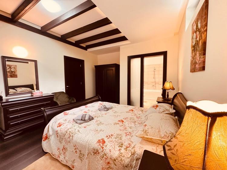 Apartament cu 3 camere decomandat în Furnica
