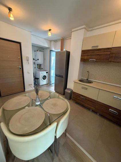 Apartament cu 2 camere semidecomandat, mobilat în Grozăvești