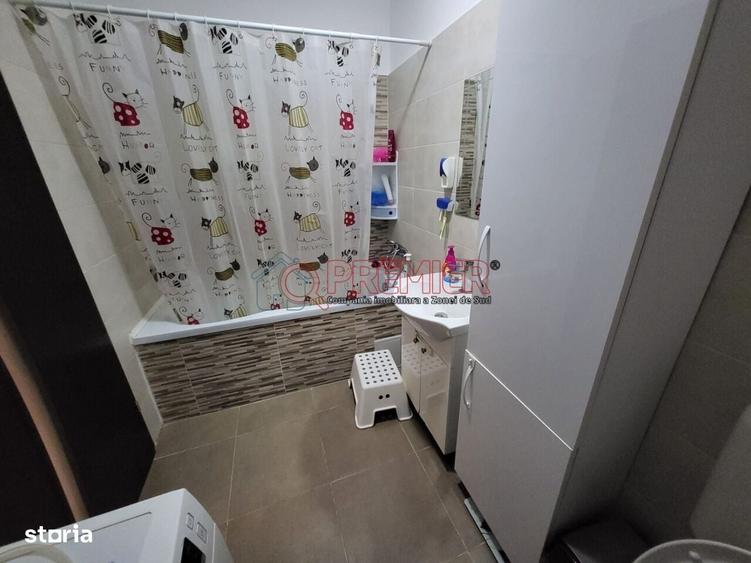 Apartament cu 3 camere decomandat în Apărătorii Patriei