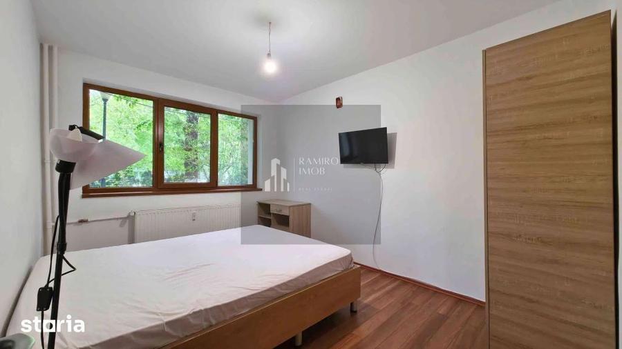 Apartament cu 2 camere decomandat în Alexandru Obregia