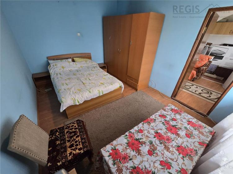 Apartament cu 4 camere semidecomandat în Stupini