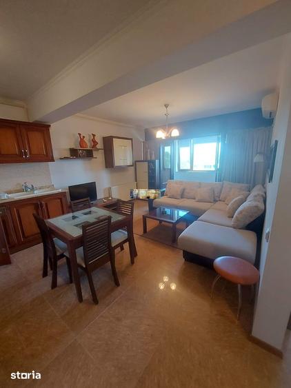 Apartament 2 camere cu vedere partiala la mare Mamaia Central Parcare - 5
