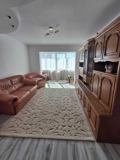 Inchiriez 2 camere vis-a-vis de magazin Bucovina-Altex - 3