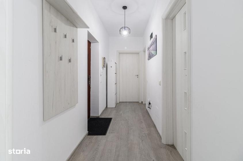 Apartament cu 2 camere decomandat în Olteni