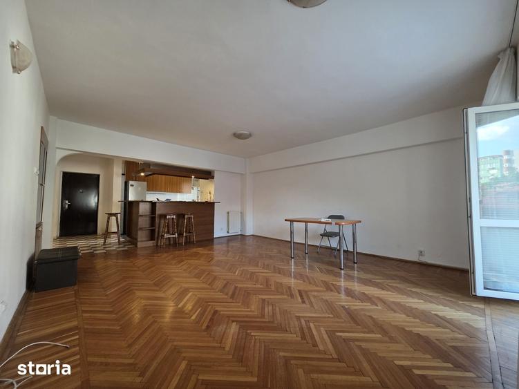 Apartament cu 3 camere decomandat în 13 Septembrie