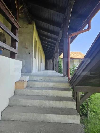 Casă cu Teren 2828 Mp în Central