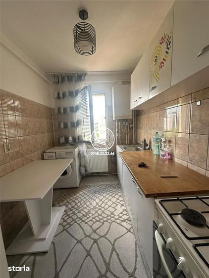 Apartament cu 2 camere nedecomandat în Tudor Vladimirescu