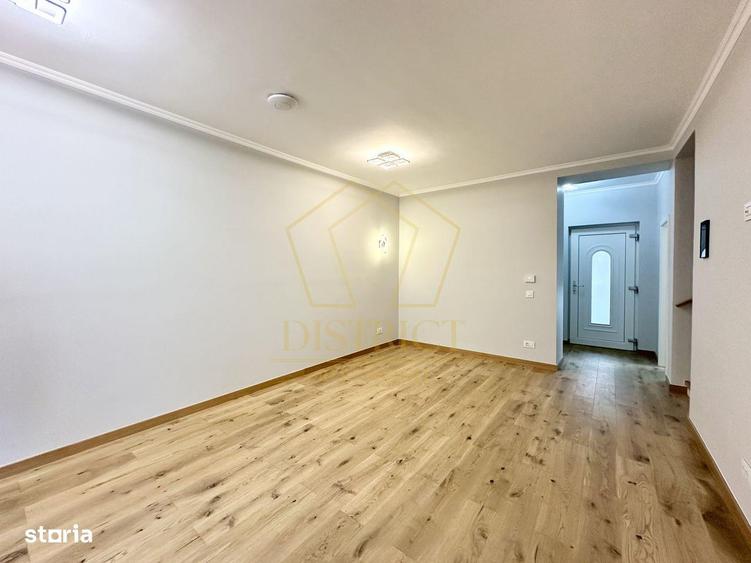 Casă cu 4 camere cu Teren 250 Mp în Săcălaz