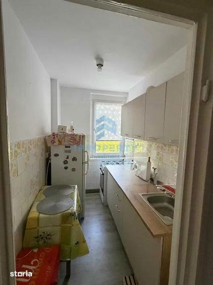 Apartament cu 2 camere, mobilat în Gara de Nord