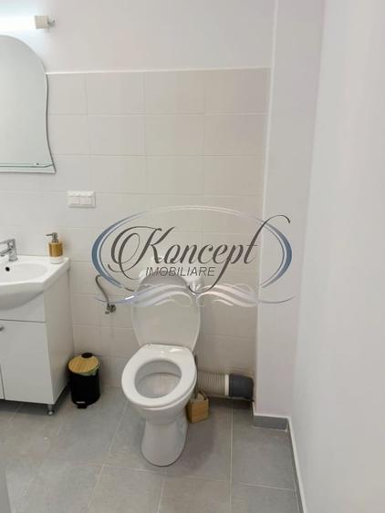 Spațiu comercial, de 60 mp, în Borhanci