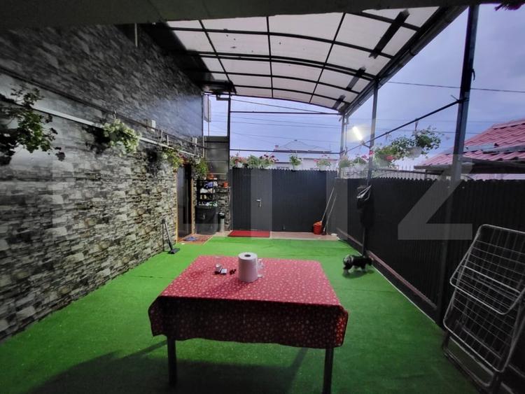 Duplex cu 3 camere cu Piscina în Copăceni