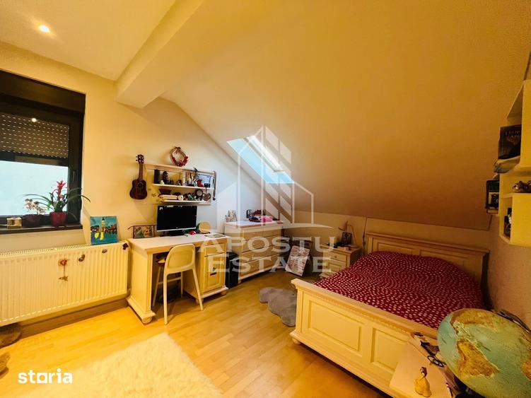 Casă cu 4 camere cu Teren 500 Mp în Ghiroda
