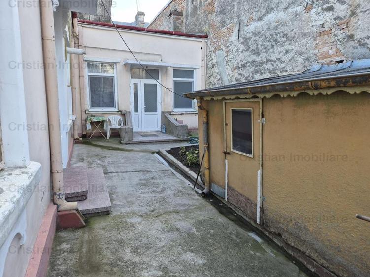Casă cu 3 camere cu Canalizare în Apollo