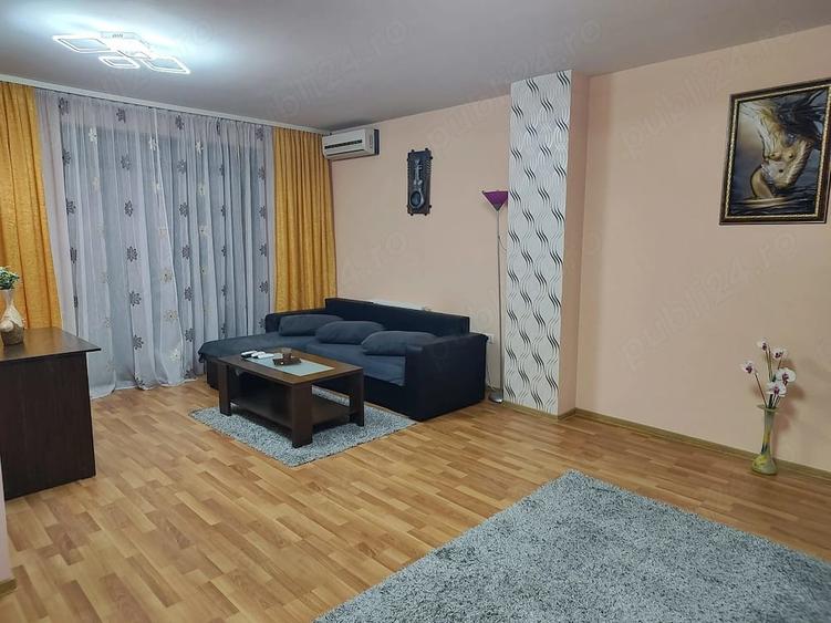 Apartament cu 2 camere semidecomandat în Buziașului