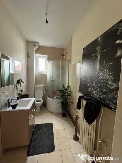 Apartament 3 camere 160 mp | beci 80 mp | gradina 160 mp | z - 9
