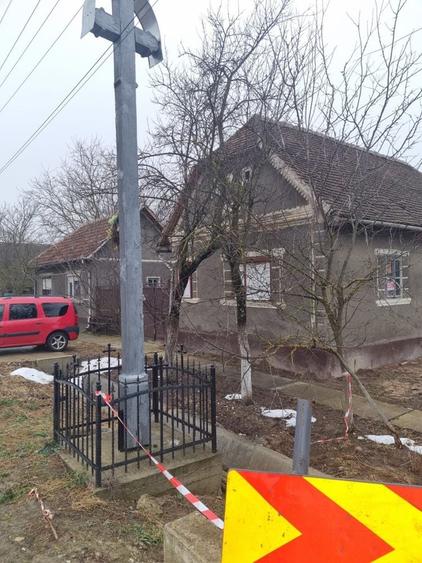 Casă cu 4 camere în Buteni