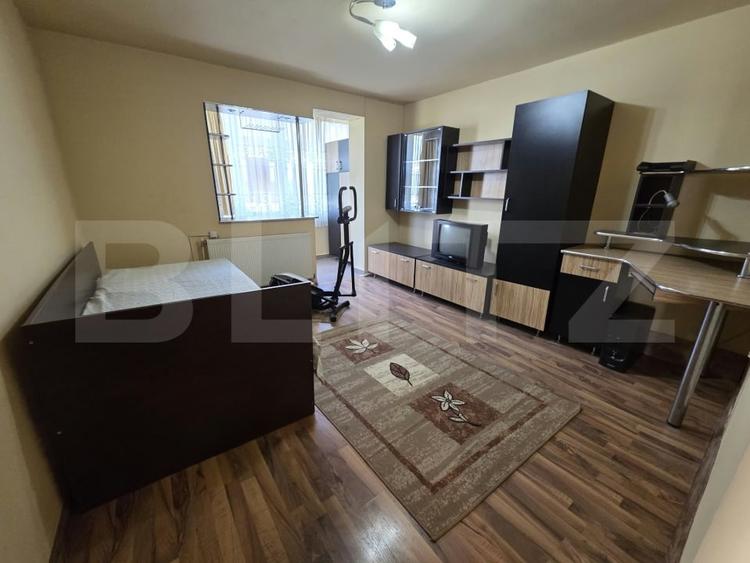 Apartament cu 2 camere decomandat, mobilat în Jibou