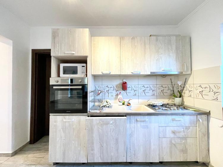 Duplex cu 4 camere cu Teren 380 Mp în Dumbrăvița
