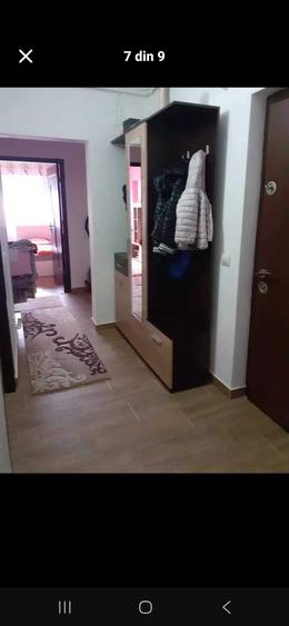 Apartament cu 3 camere decomandat în Micro 16