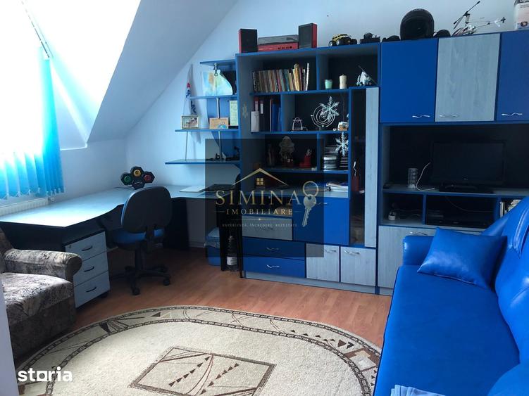 Casă cu Teren 500 Mp în Rovinari