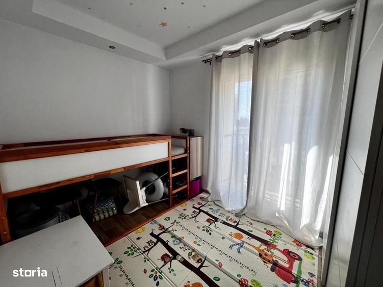 Apartament cu 3 camere în Ștefăneștii de Jos