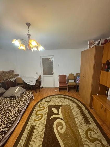 Casă cu 2 camere cu Teren 10 Mp în Centrul Istoric