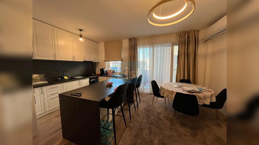 Apartament cu 3 camere semidecomandat, mobilat în Mărăști
