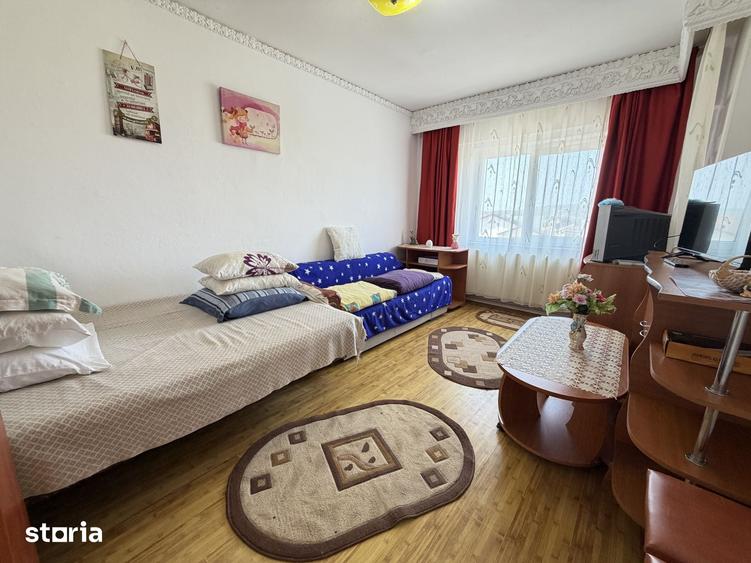 Garsonieră decomandată în Central