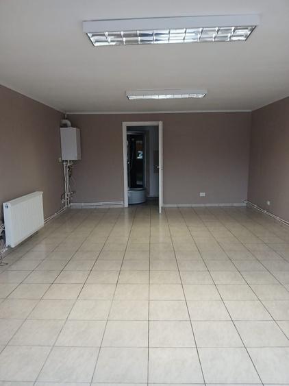 Spațiu comercial, de 50 mp, în Central