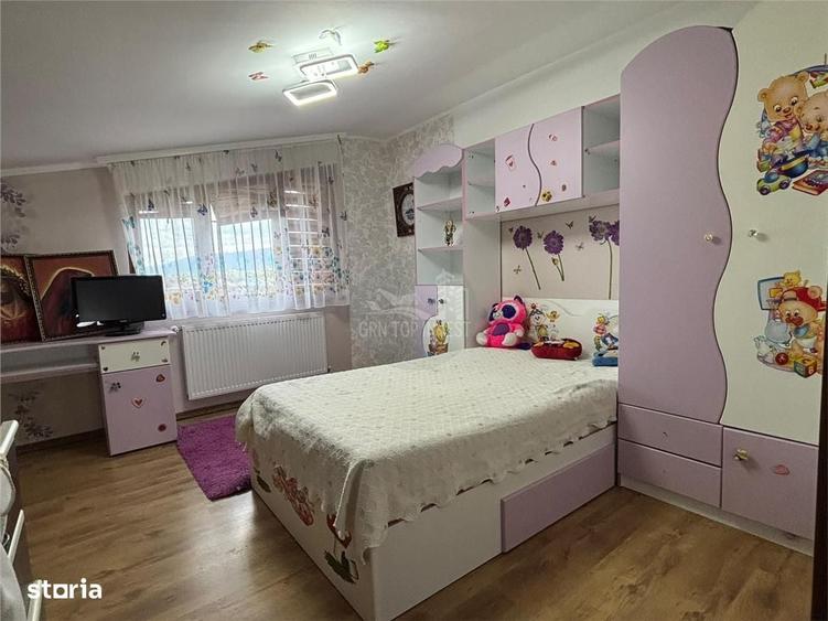 Casă cu 4 camere în Central