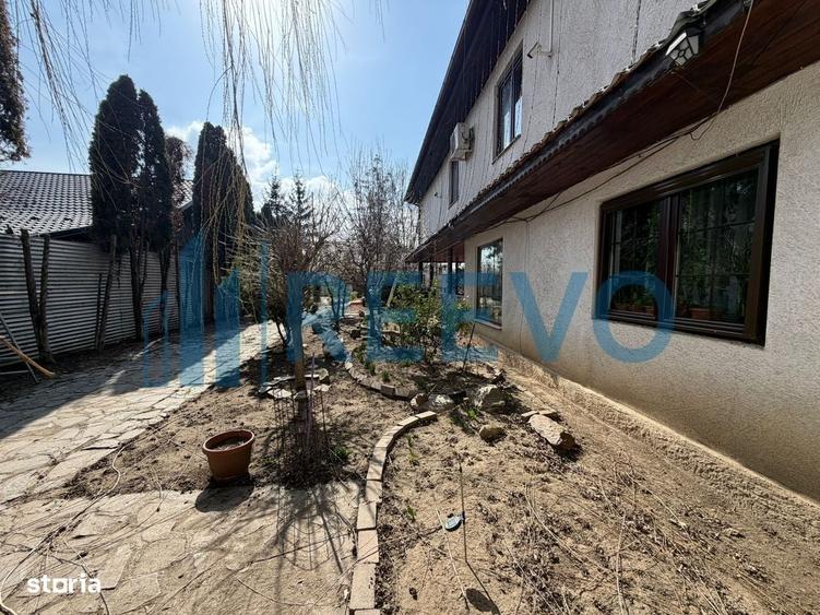 Casă cu 4 camere în Tuta