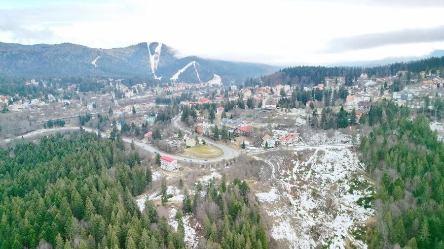 Teren Construcții intravilan de 3987 mp, în Orizont