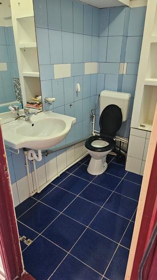 Apartament cu 2 camere decomandat în Uiești